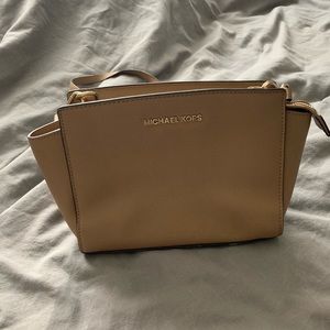Michael Kors crossbody